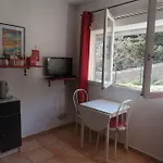 Saint-mandrier Ou La Presqu'ile De Beaute דירה
